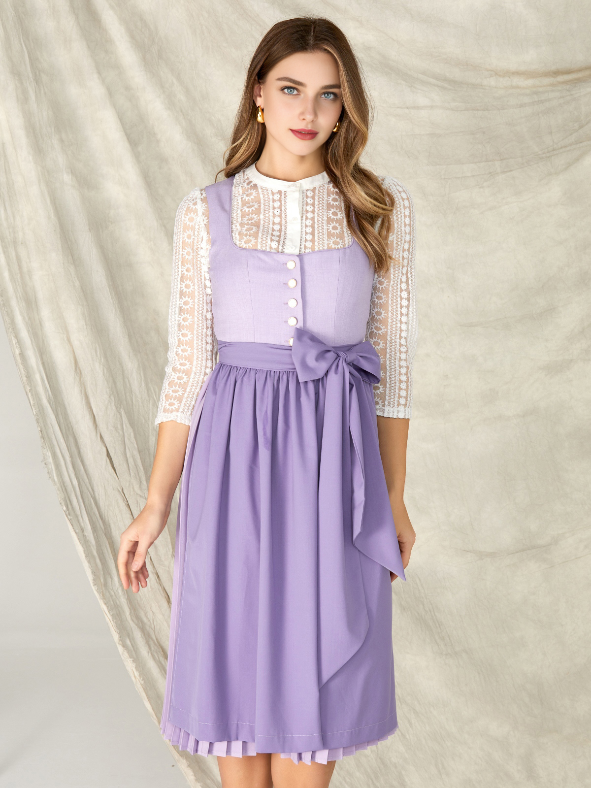 Samt Dirndl Blau in eleganter Ausführung